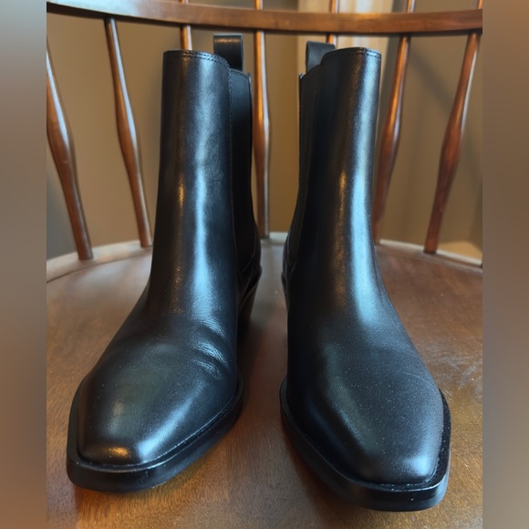 Dolce Vita Black Ankle Boots - Picture 3 of 15